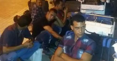 مصادر إعلامية ليبية: قيادة منطقة بنغازى تمنع عبور طائرة ركاب تقل مصريين
